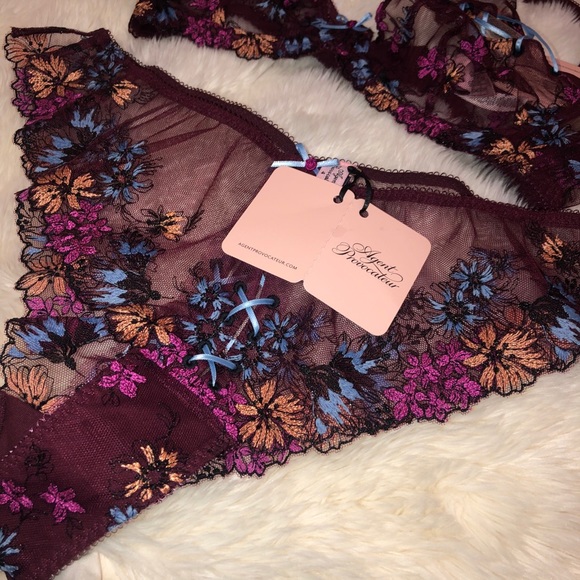 Agent Provocateur Bluebelle Set - Picture 6 of 10